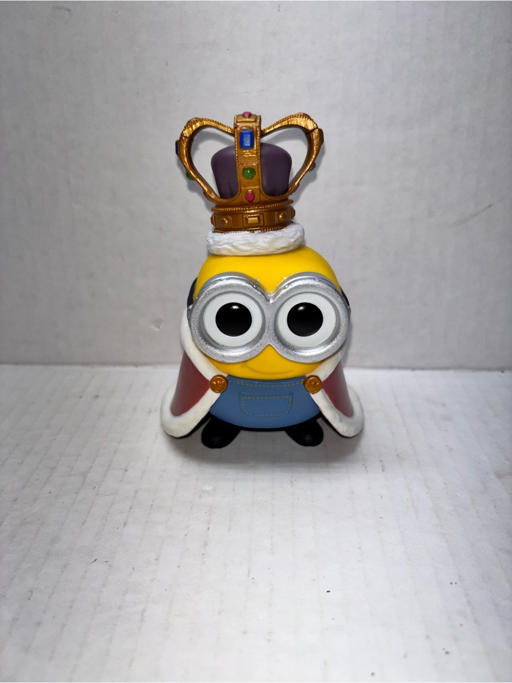 Minion King bob
funko pop